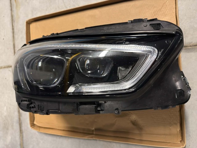 MERCEDES A2909069000 в наличии Павлоград