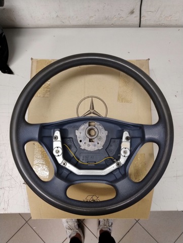 A6384600003 MERCEDES Рулевое колесо купить в Полтава