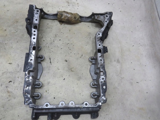 A6510140302 MERCEDES Поддон масляный картера двигателя купить в Ужгород