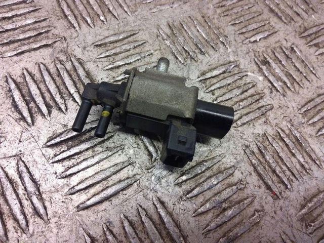 K5T46498 Mitsubishi