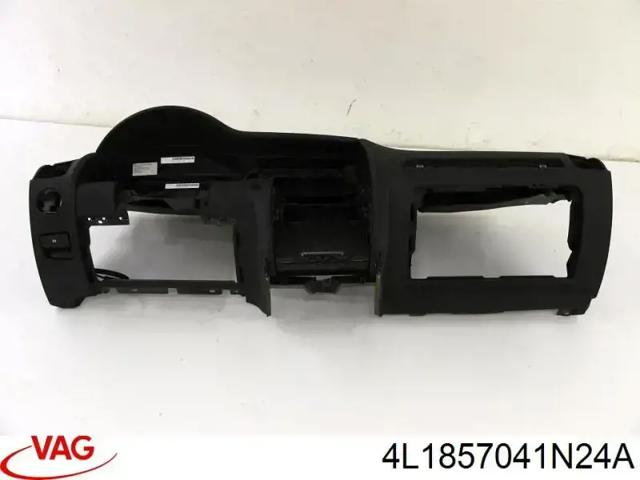 Панель салона передняя "торпедо" 4L1857041N24A VAG