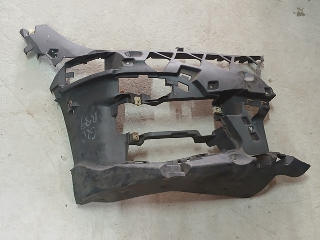 51118069348 BMW Кронштейн бампера переднего правый купить в Каменское