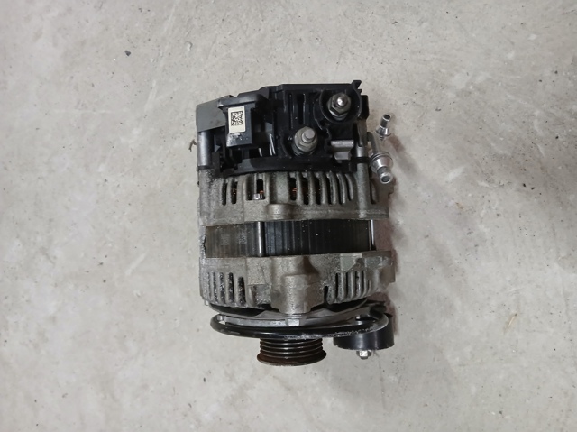 Автомобильный генератор 8490540 BMW