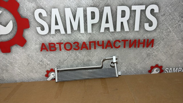 Радиатор охлаждения, АКПП/КПП 68165900AB MARKET (OEM)