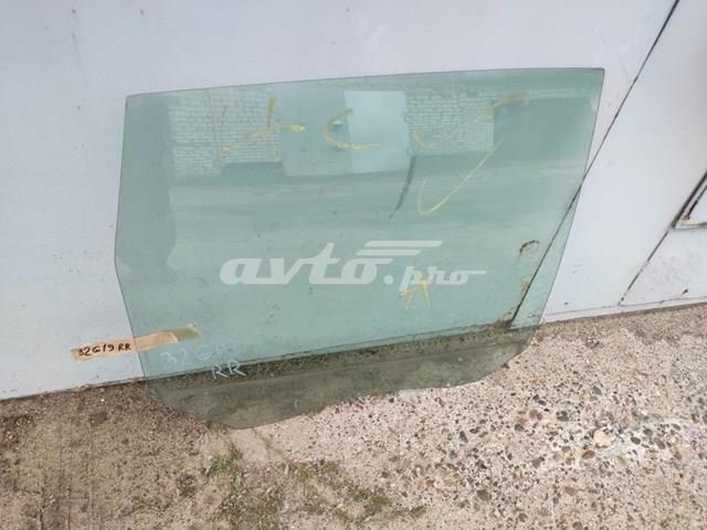 Стекло заднее правое 1226720 FORD