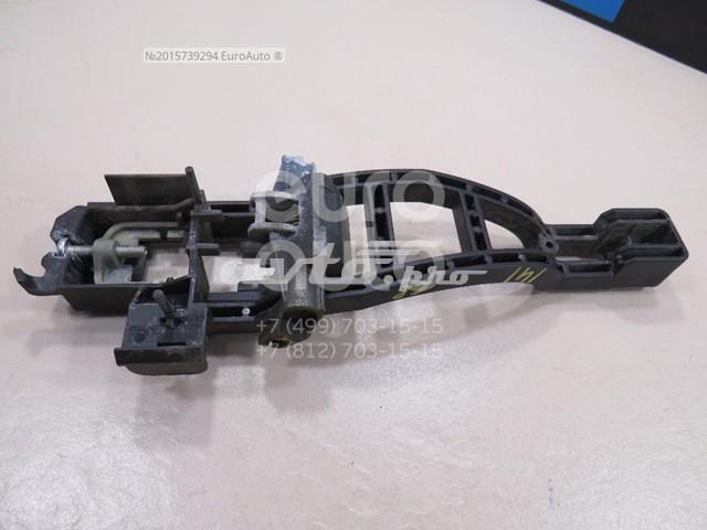 Держатель наружной ручки двери, задней правой 1340654 FORD