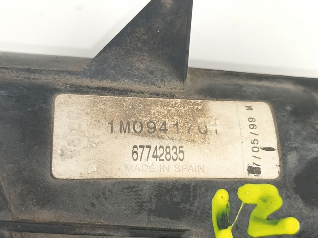 VAG 1M0941701 Фара противотуманная левая в наличии Житомир