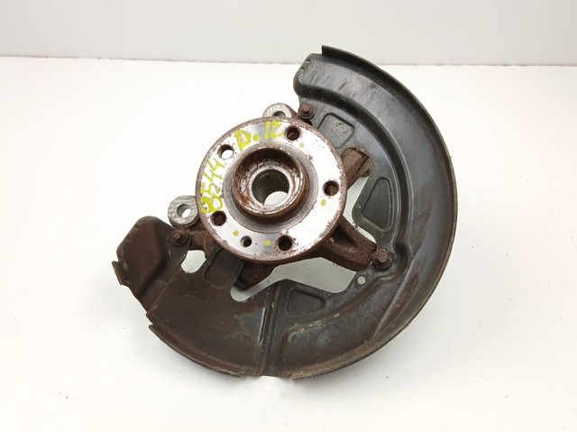 31277364 VOLVO Цапфа (поворотный кулак) передний левый купить в Киев