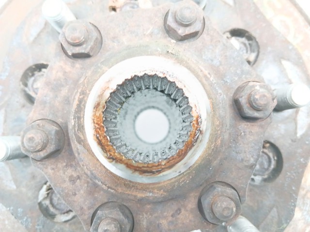 400147F001 NISSAN Цапфа (поворотный кулак) передний правый купить в Черкассы