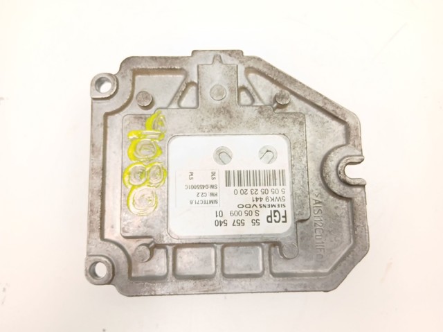 OPEL 55557540 в наличии Черновцы