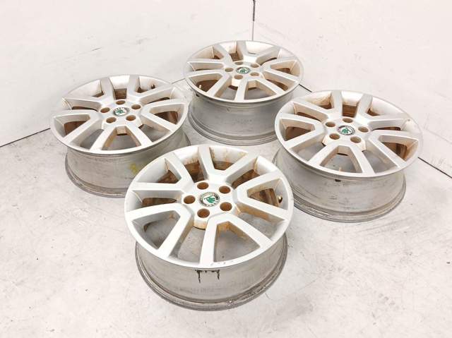 5L0601025A Диски колесные литые (легкосплавные, титановые) купить Львов