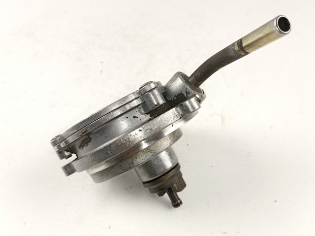 MERCEDES 6682300165 Насос вакуумный в наличии Харьков