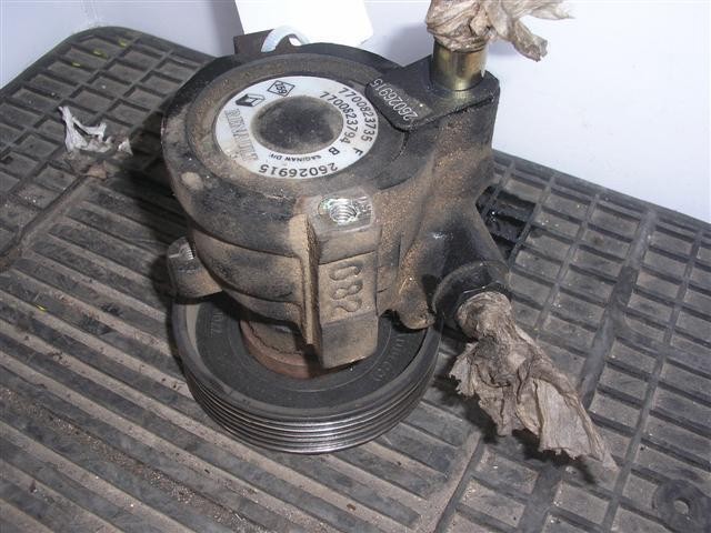 RENAULT 7700823794B Насос гидроусилителя руля (ГУР) в наличии Днепр