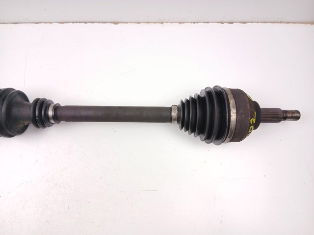 8200590972 RENAULT Правая полуось купить в Ровно