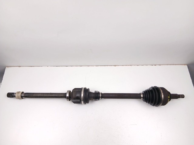 8200590972 RENAULT Правая полуось купить в Сумы