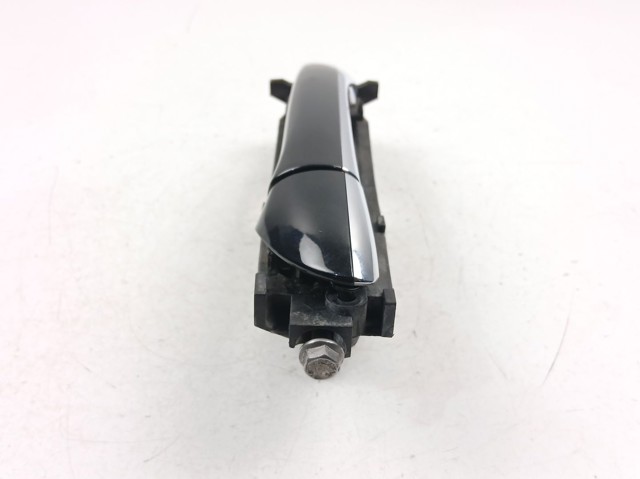 MERCEDES A2037600934 Держатель наружной ручки двери задней левой в наличии Черкассы