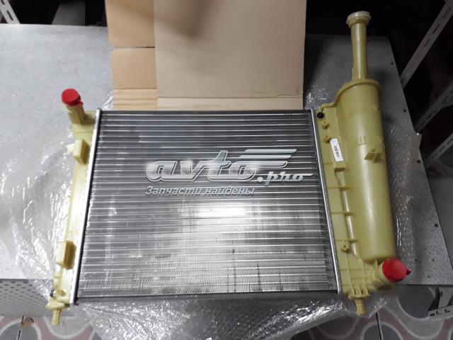 Радиатор основной 1559504 FORD