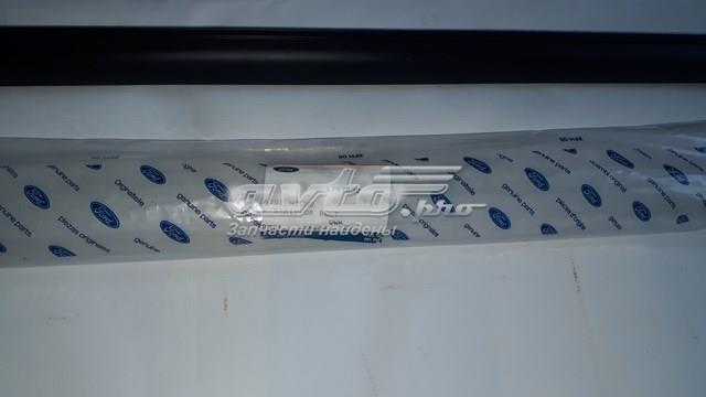 1797838 FORD Уплотнитель стекла двери задней правой внешний (планка) купить в Украина