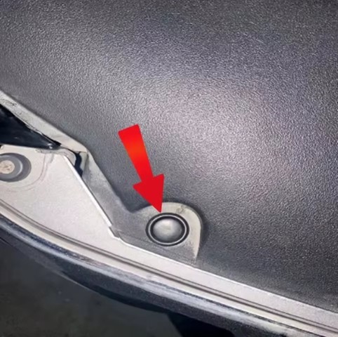 9046707215 TOYOTA Пистон (клип) крепления подкрылка переднего крыла купить в Одесса