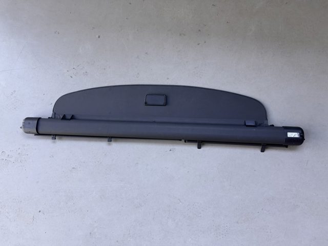 4L086355394H Шторка багажного отсека купить Украина