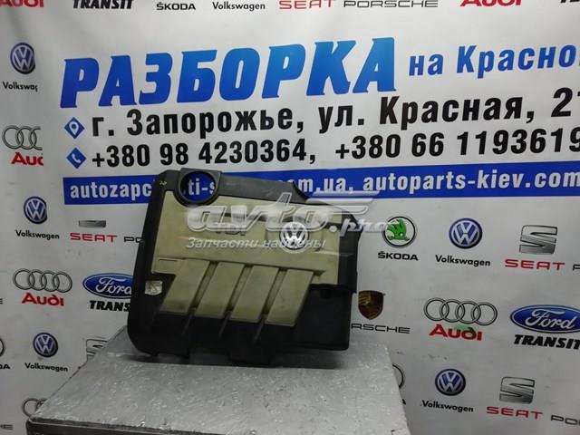 VAG 03L103925E Крышка двигателя в наличии Запорожье