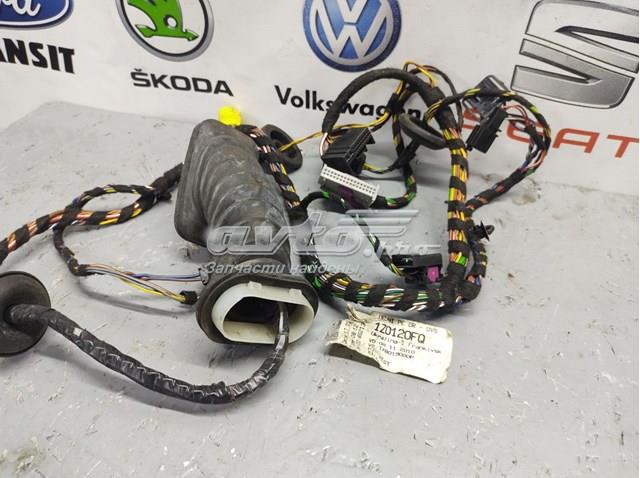 1Z0120FQ VAG проводка водительской двери skoda octavia a5