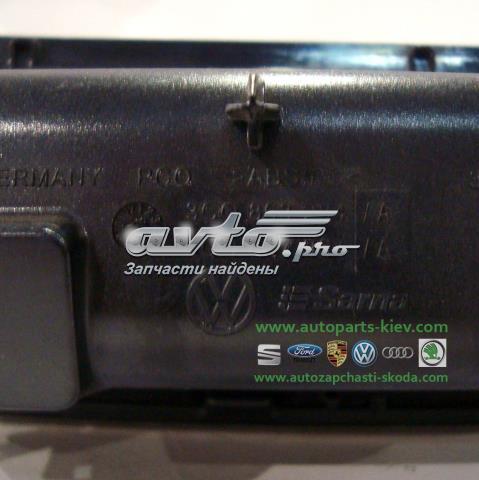 VAG 3C0857961A Пепельница в наличии Чернигов