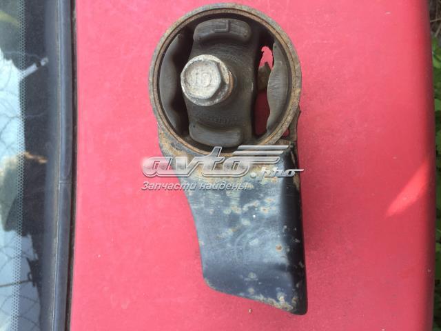 MAZDA GE4T39040 Задняя опора двигателя в наличии Житомир