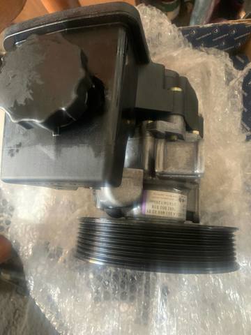 Помпа ГУР A0034664301 MERCEDES