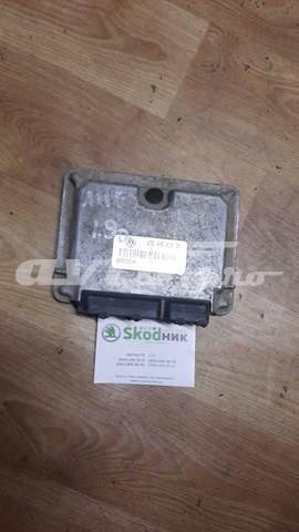 Компьютер двигателя 038906018GN VAG