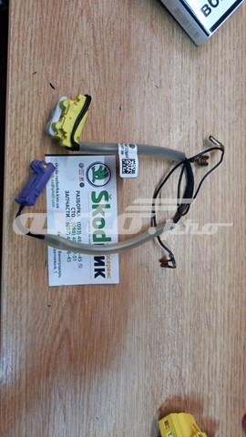 VAG 1K0971584 в наличии Ровно