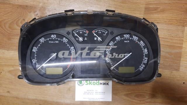 Приборная доска 1U0920810B VAG