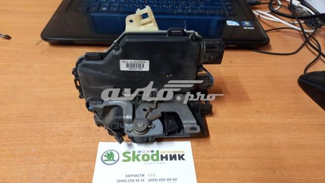 3B1837016C VAG Замок двери передней правой купить в Николаев