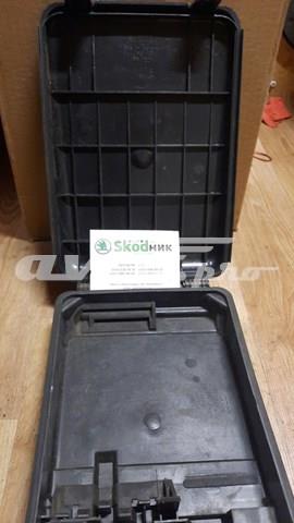 Корпус блока предохранителей 8D0927355A VAG