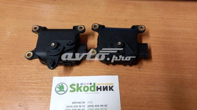 Привод заслонки печки 8D1820511B VAG