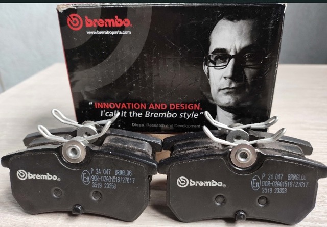 P24047 BREMBO Колодки тормозные задние дисковые купить в Днепр