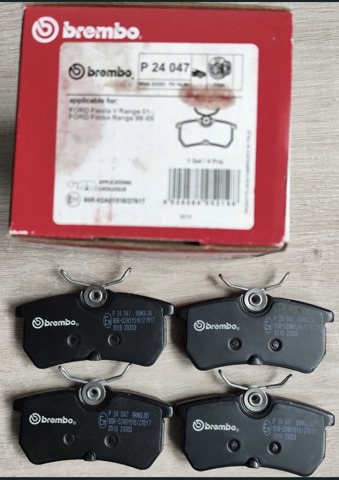 BREMBO P24047 Задние тормозные колодки в наличии Хмельницкий
