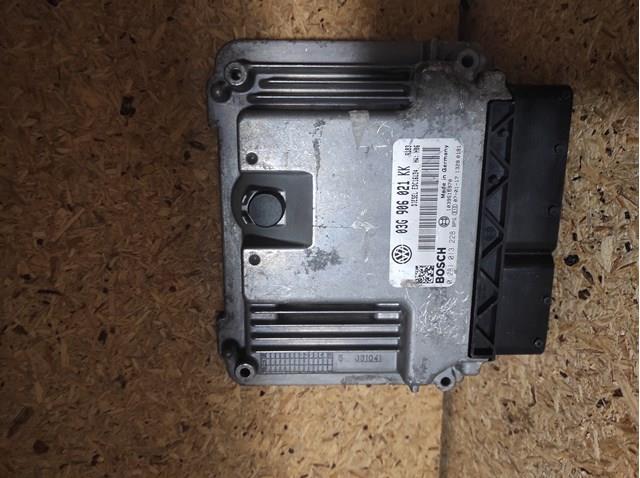 Модуль управления двигателем 03G906021KK VAG