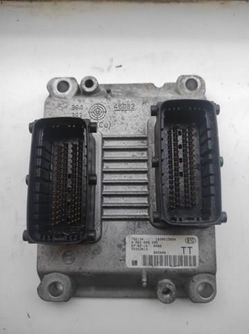 ЭБУ двигателем 55353613 OPEL