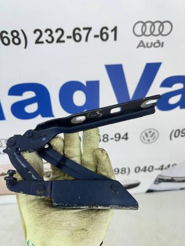 1K0823301C VAG Петля капота левая купить в Киев