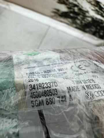 Подушка безопасности, боковая, правая 5GM880742A VAG