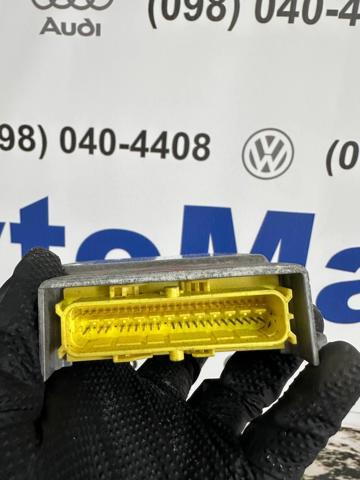 Блок управления airbag 5K0959655D VAG
