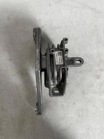 Подушка двигателя 5Q0199262S VAG