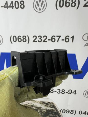 VAG 5QA035643 в наличии Чернигов