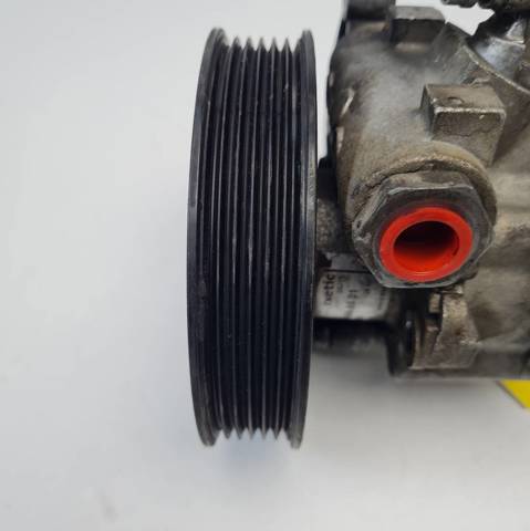 MERCEDES 0044668501 Насос ГУР в наличии Житомир