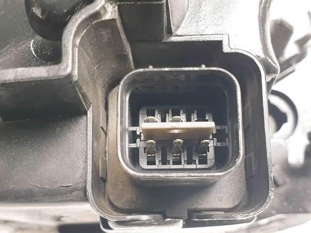 HYUNDAI 0K2FA51020L Левая фара в наличии Черкассы
