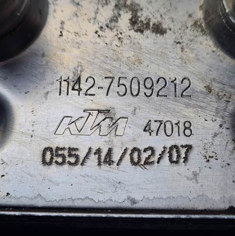 11427509212 BMW Радиатор масляный (холодильник), под фильтром купить в Тернополь