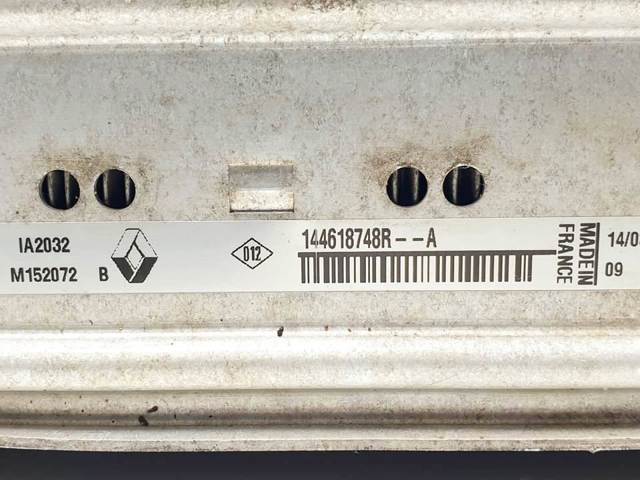 144618748R RENAULT Радиатор интеркуллера купить в Сумы