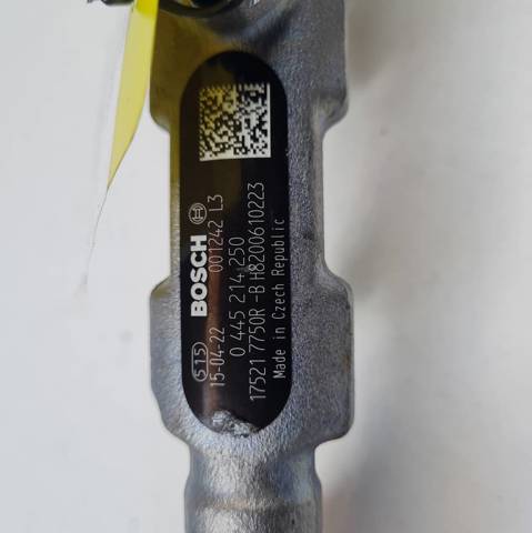 175217750R RENAULT купить в Кривой Рог