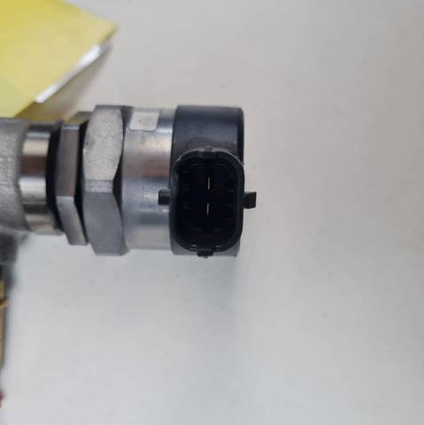 175217750R RENAULT купить в Ирпень